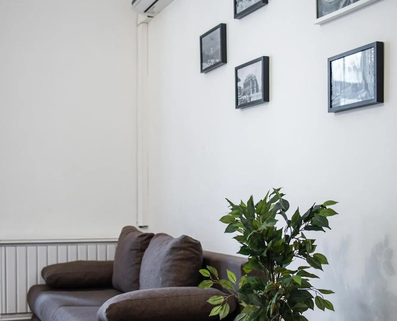 Real Apartments Lovag ブダペスト