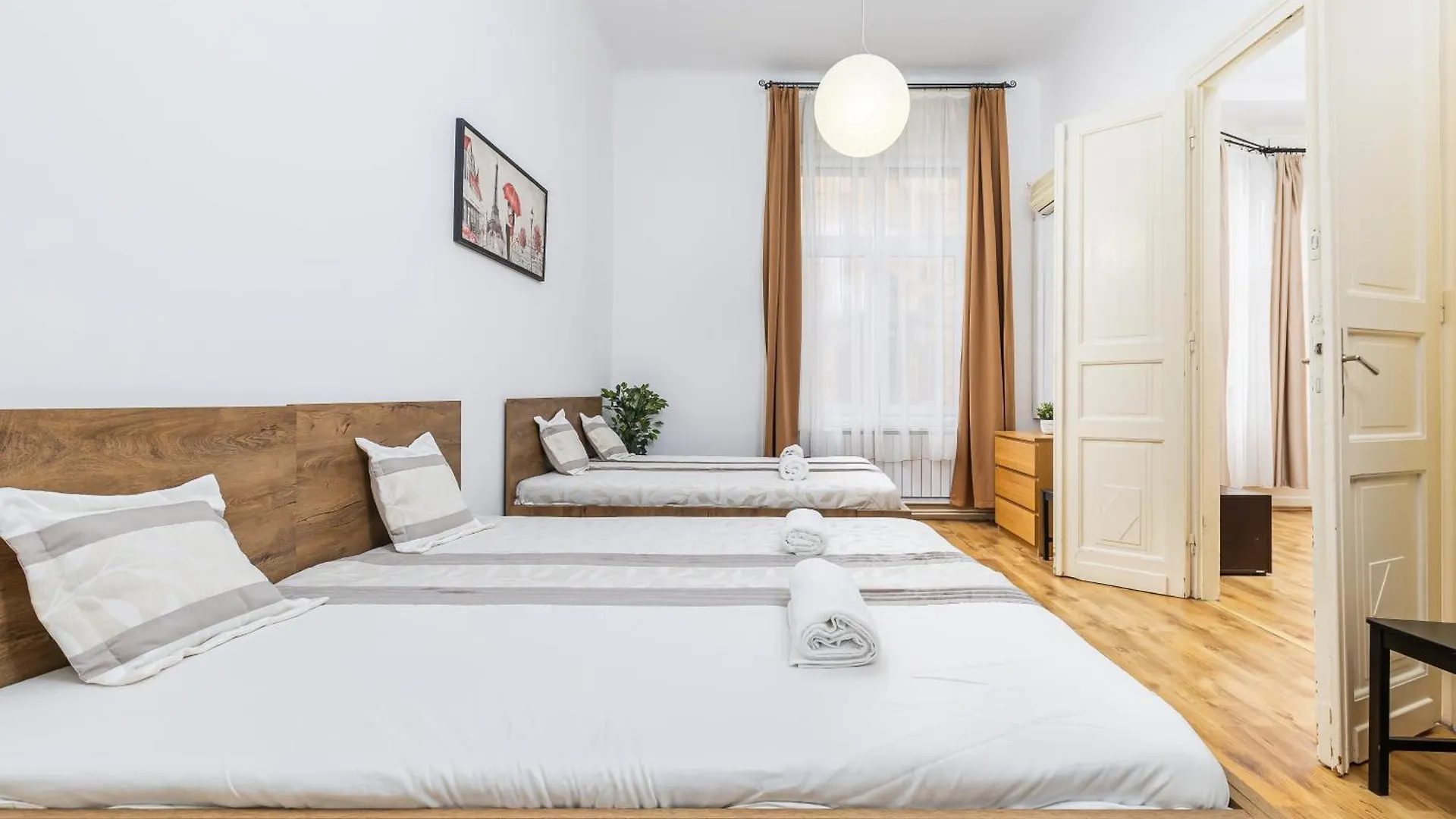 Real Apartments Lovag ブダペスト